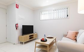 Smart Suites Self Check-In Apartments - Freney Park